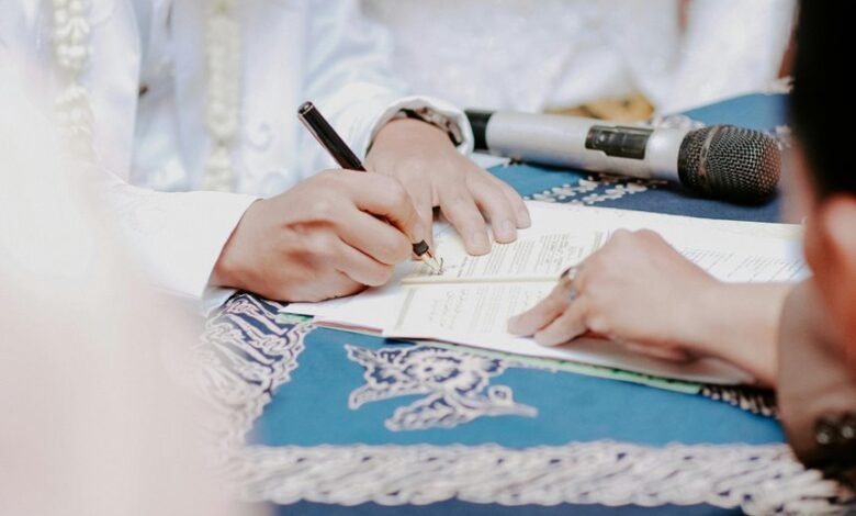 device registry and alerts